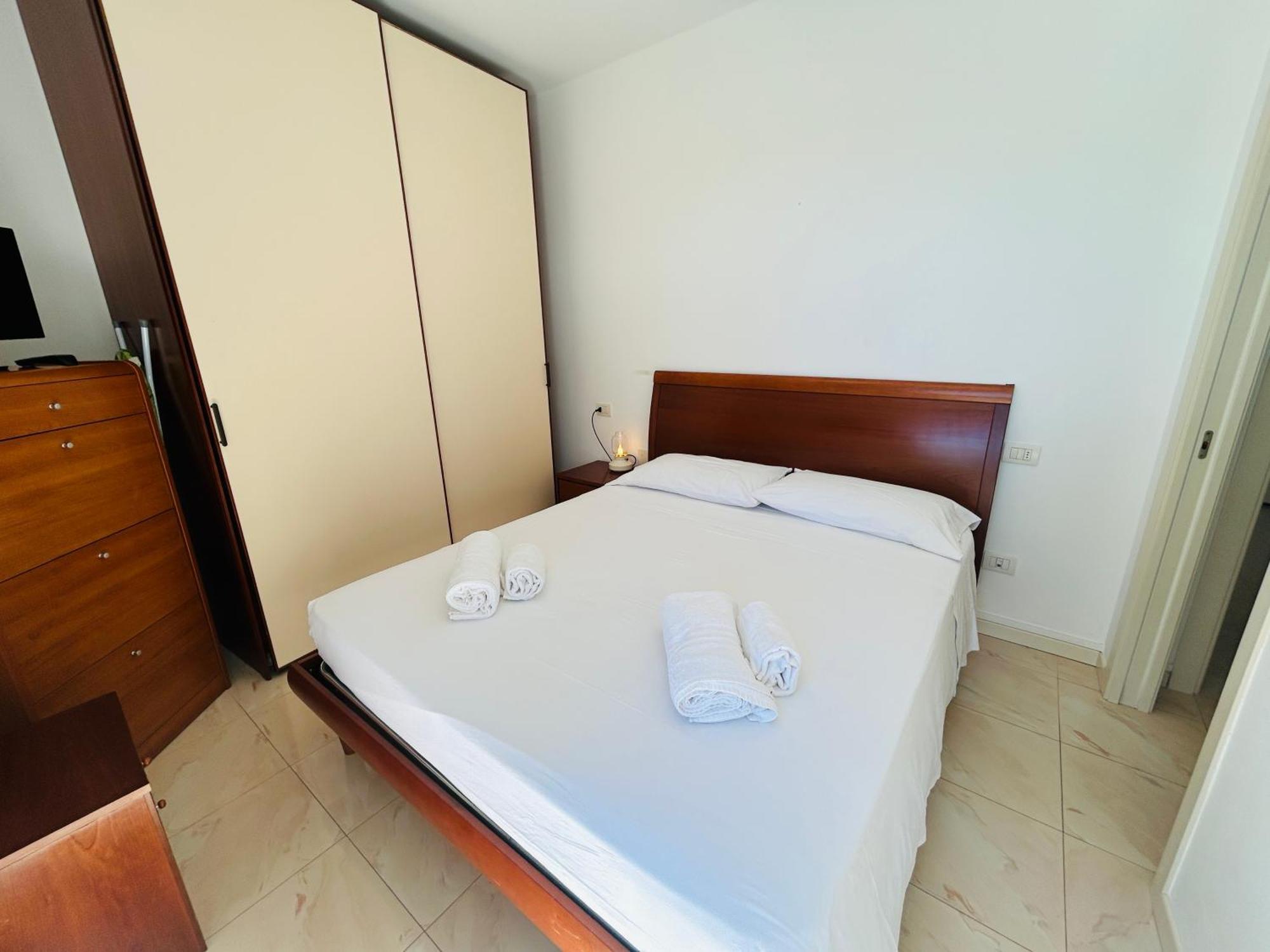 Damiano Chiesa Flexrent - Abissinia Apartamento Riccione Exterior foto