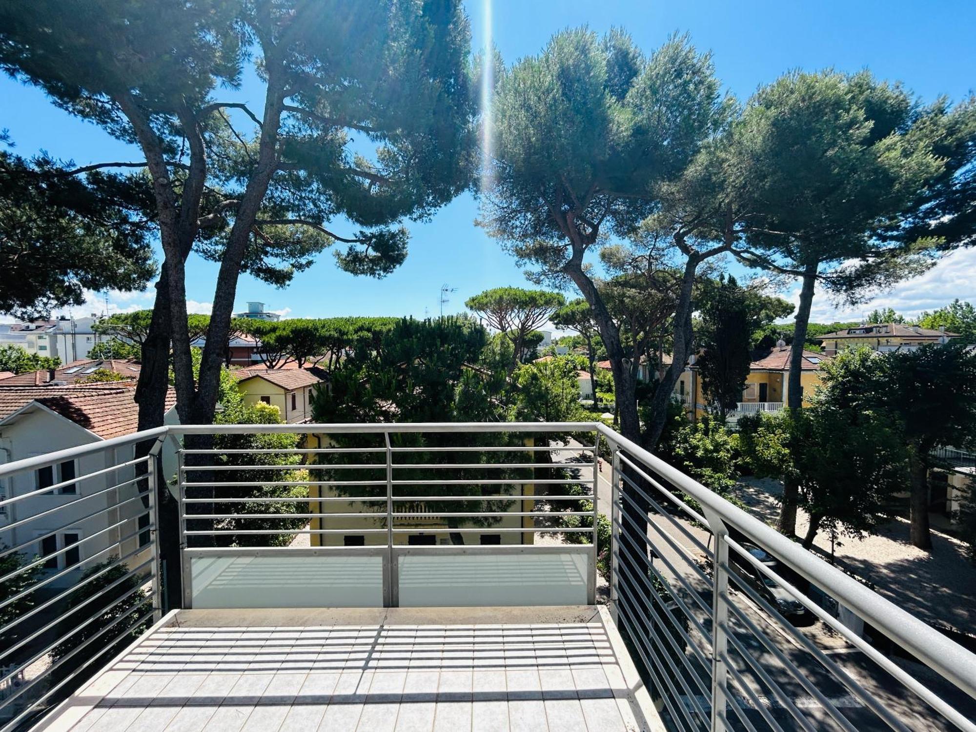 Damiano Chiesa Flexrent - Abissinia Apartamento Riccione Exterior foto
